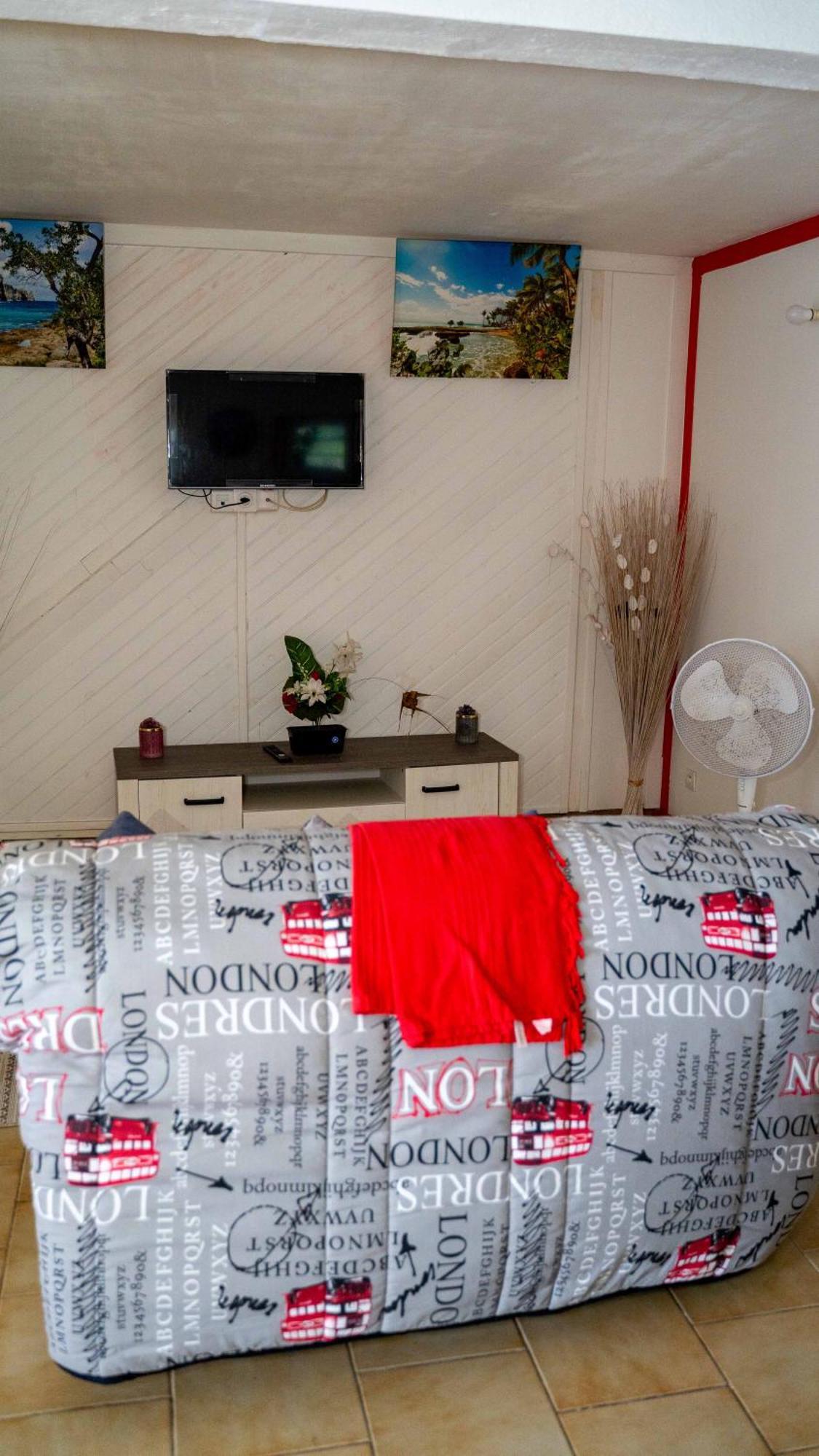 Wanna Bee Apartment Sainte-Anne  Ngoại thất bức ảnh